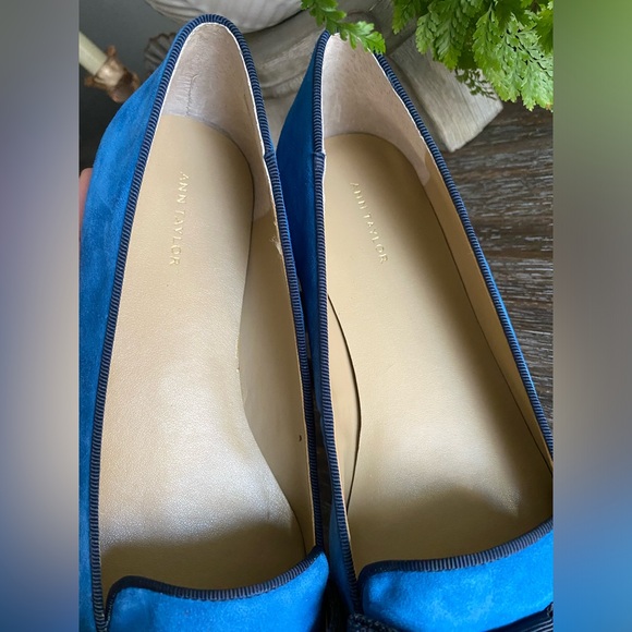 Ann Taylor Pretty Blue Suede Ziggy Bow Flats Slip On Shoes Leather Womens 9 - Picture 10 of 13